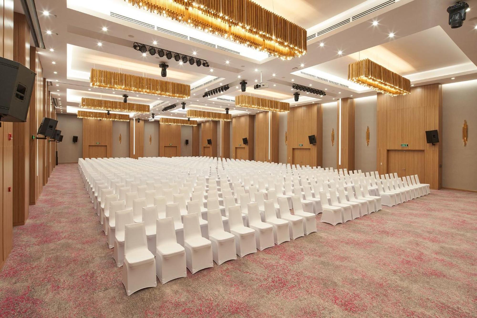 Holiday Inn & Suites Saigon Airport By Ihg Ho Či Minovo Město Exteriér fotografie