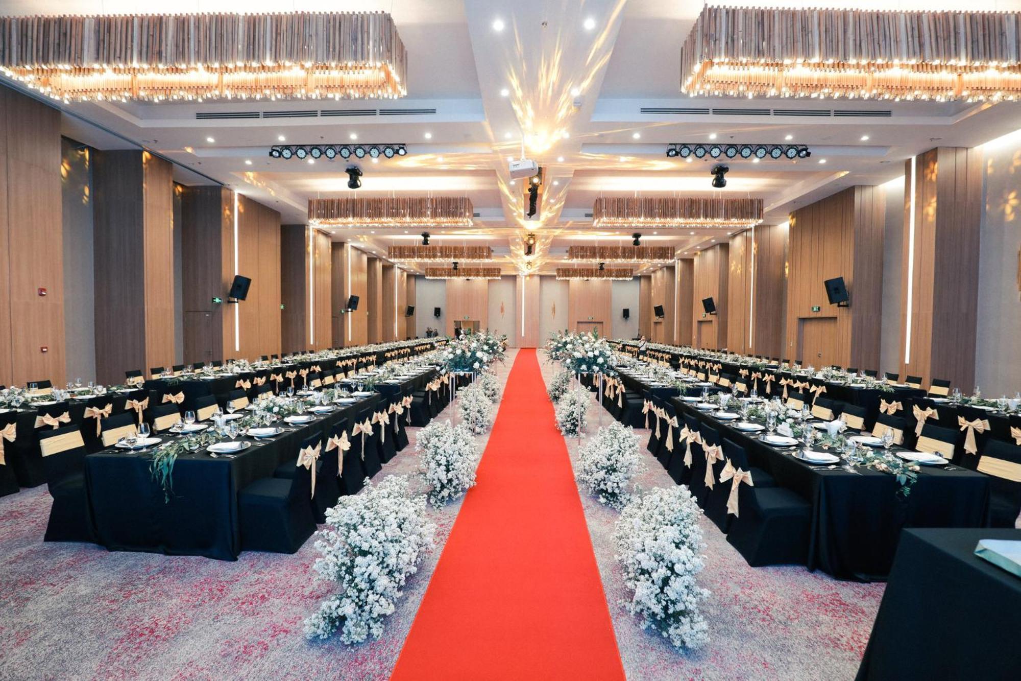 Holiday Inn & Suites Saigon Airport By Ihg Ho Či Minovo Město Exteriér fotografie