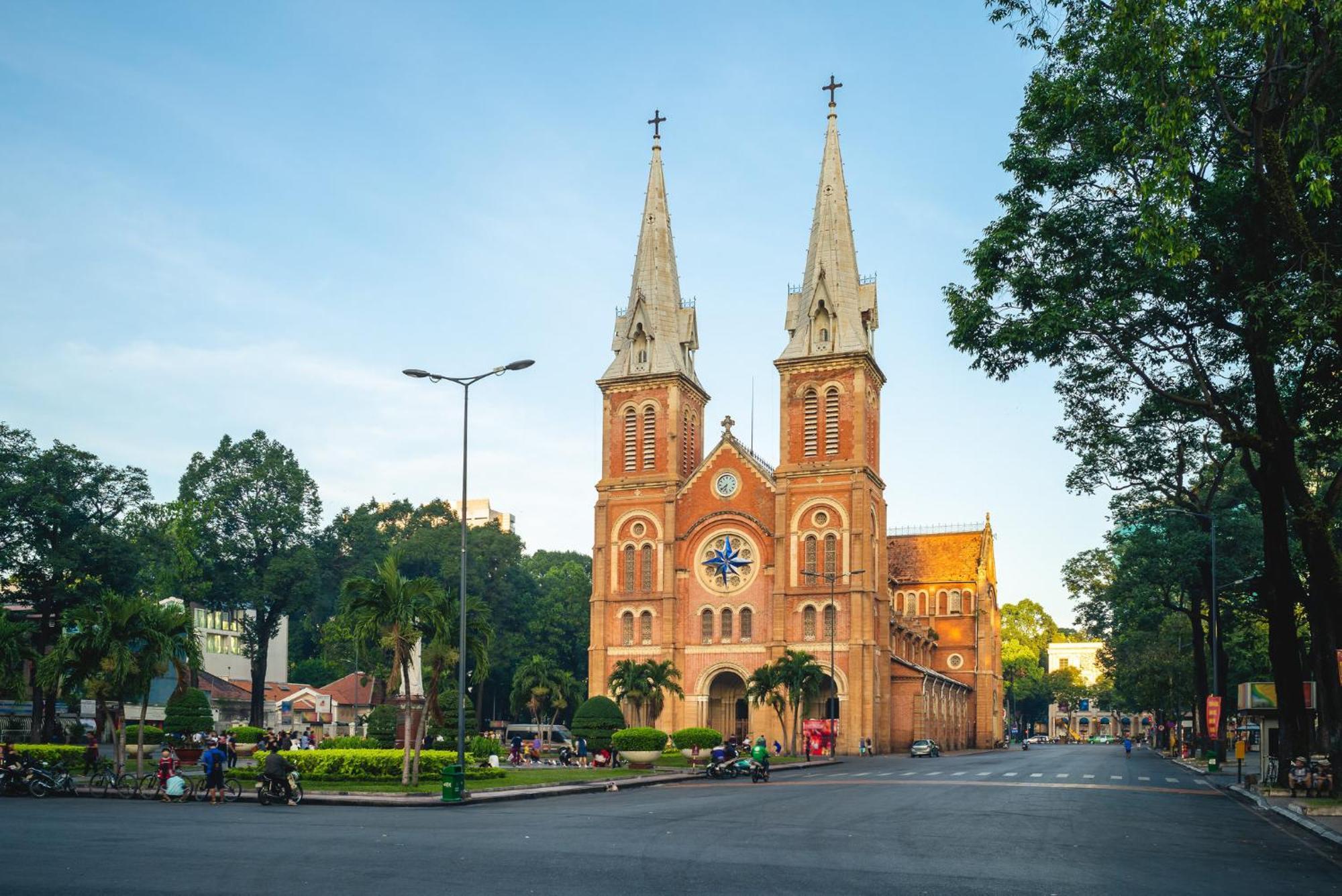 Holiday Inn & Suites Saigon Airport By Ihg Ho Či Minovo Město Exteriér fotografie